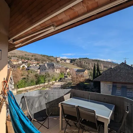 Bright Duplex- Terrace-brison-saint-innocent *
