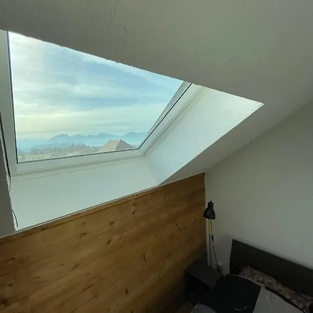 Bright Duplex- Terrace-brison-saint-innocent Apartamento *